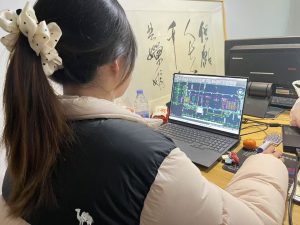 艺术2151 张伊晨 随美 2025.12.03-现代学徒制-运行管理系统